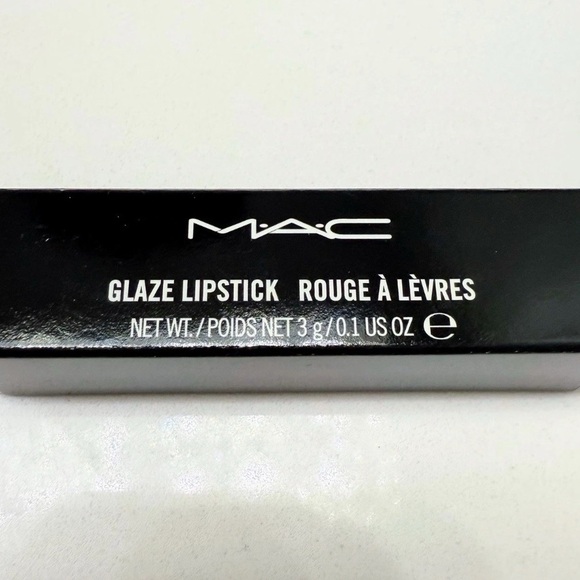 MAC Limited Edition Hello Kitty Lipstick in Fashion Mews - Picture 3 of 3